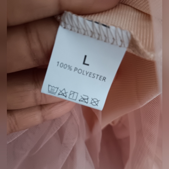 Tan Layered Skirt NWOT - Picture 4 of 4